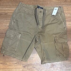 Abercrombie & Fitch Men's Cargo Shorts in Khaki